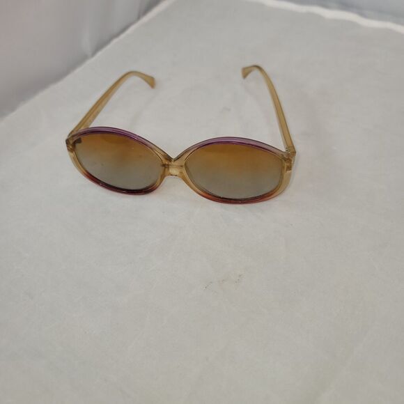 Vintage Cool Ray 380 Polaroid Sunglasses 1960s iconic Glam BOho festival main image 7